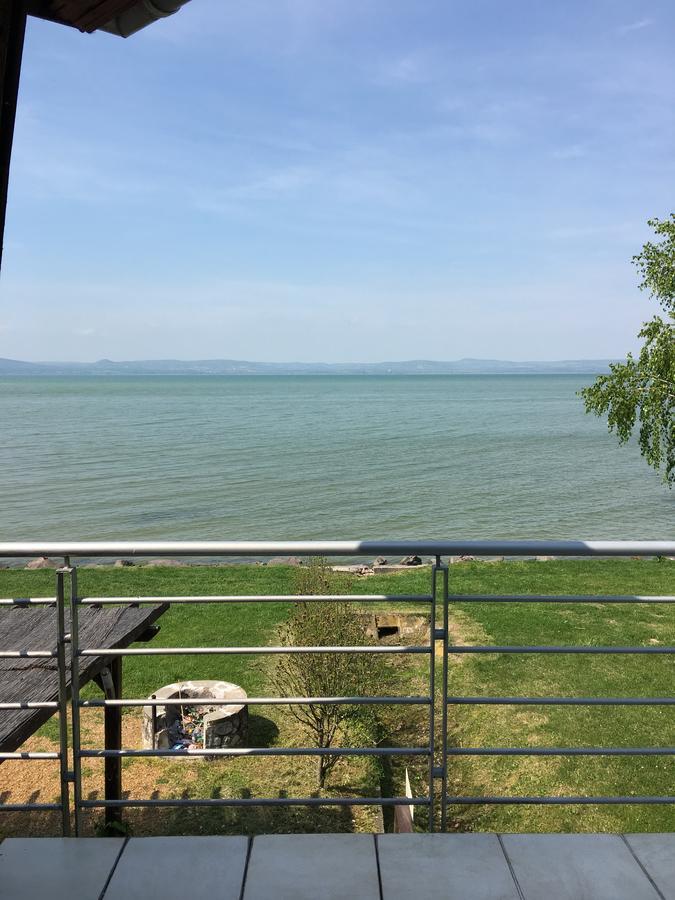 Beach Resident Balatonszárszó Buitenkant foto